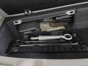 1570584 Acura Used Floor Jack Fits 2009 Mdx Grade A