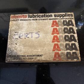 Alemite 2364-1 Vintage Stewart Warner Lubrication Grease Fitting Assortment In Case
