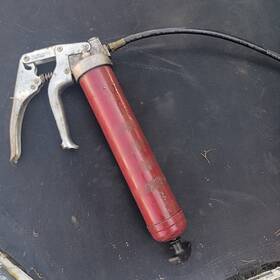 Alemite 525/550 Grease Gun