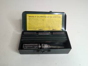 Ammco 329991 Vintage Hydraulic Brake Cylinder Grinder In Metal Box