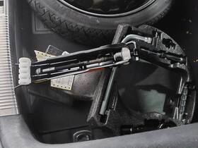 6163299 Audi Used Floor Jack Fits 2013 A7 Grade A