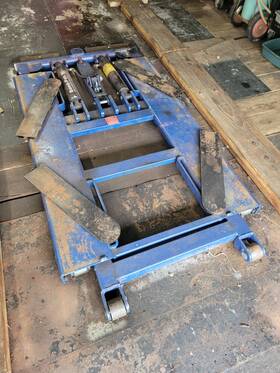 Md-6zp Bend-pak Estate 6000 Lb. Tire Brake Lift One Owner