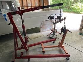 Big Red 940981268454 Professional 2 Ton Engine Motor Hoist With Stand And Load Leveler Big Red 940981268454 Professional 2 Ton Engine Motor Hoist With Stand And Load Leveler