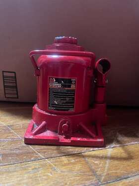 Dmt92007a Big Red Torin 20ton Hydraulic Low Profile Bottle Jack