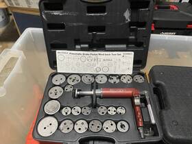 B1a99031 Bilitools Pneumatic Brake Piston Wind Back Tool Set B1a99031 Bilitools Pneumatic Brake Piston Wind Back Tool Set