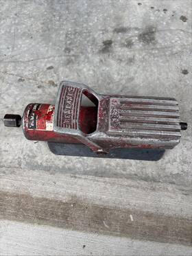 Blackhawk P707 Air Powered Foot Pedal Controlled Hydraulic Pump P707- 10 000 Psi