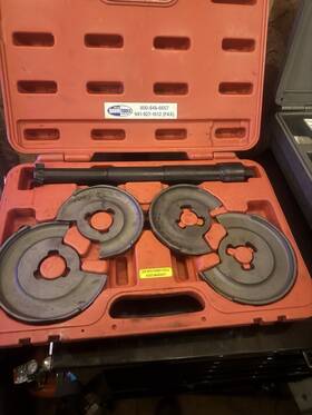9240231 Braum Heavy Duty Spring Compressor