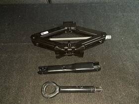 564.gm4122 Buick Jack 2022 Encoregx Sku#4028838
