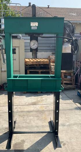 Csp100 Carolina Tool & Equipment And 50-ton Electric/hydraulic Shop Press