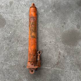 36396 Central Hydraulics Hydraulic Long Ram Jack 3 Ton