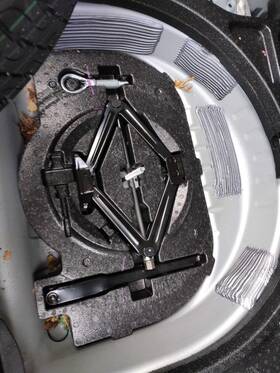 2097931 Chevrolet Used Floor Jack Fits 2019 Cruze Grade A