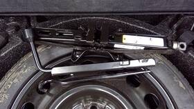 4562480 Chevrolet Used Floor Jack Fits 2016 Equinox Grade A 4562480 Chevrolet Used Floor Jack Fits 2016 Equinox Grade A