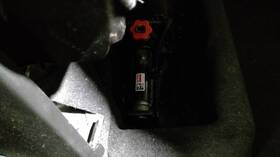 4937302 Chevrolet Used Floor Jack Fits 2023 Silverado 2500 Pickup Grade A
