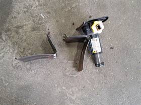 564.gm8f08 Chevrolet Jack 2008 Colorado Sku#4207748
