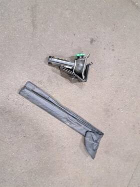564.gm8o18 Chevrolet Jack 2018 Silverado Truck/pickup 3500 Sku#4267771