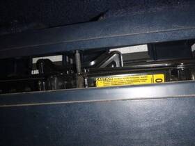 5664618 Chevrolet Used Floor Jack Fits 1995 1500 Pickup Grade A 5664618 Chevrolet Used Floor Jack Fits 1995 1500 Pickup Grade A