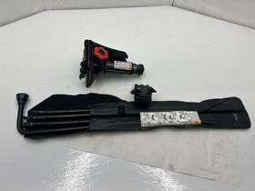 6420005 Chevrolet Used Floor Jack Fits 2005 Silverado 1500 Pickup Grade A