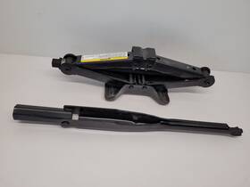 6638181 Chrysler Used Floor Jack Fits 2007 Pt Cruiser Grade A