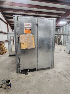 Col-met 18' X7' X8' Industrial Spray Booth Col-met 18' X7' X8' Industrial Spray Booth