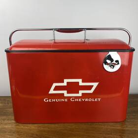 Ccr1 Counterpart Licensed Chevrolet Retro-style Red Steel Cooler W Embossed Logo 18 Inch Ccr1 Counterpart Licensed Chevrolet Retro-style Red Steel Cooler W Embossed Logo 18 Inch