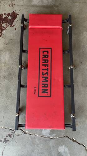 22766 Craftsman 35 Inch Mechanics Creeper With Metal Frame And 6 Caster Wheels