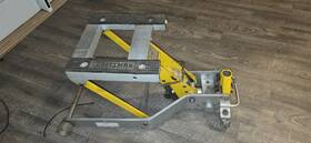 950191 Craftsman 1 500 Lb. Motorcycle/atv Hydraulic Jack. Yellow