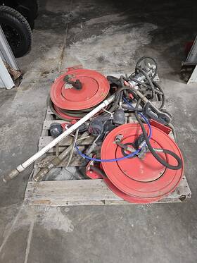 Diamond Products 36061 Oil Pumps And Reels