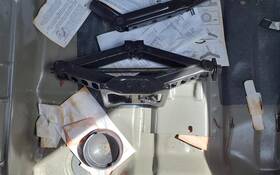 2411572 Dodge Used Floor Jack Fits 2021 Challenger Grade A