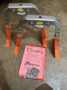 Eta Mfg 195127010008 Rennstand Jack Stand A Pair