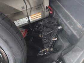 788699 Ford Used Floor Jack Fits 2011 Explorer Grade A
