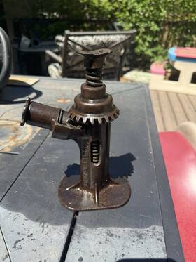 898880 Ford Model T Jack