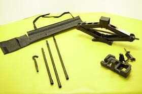 Ml3z17080b Ford 2021-2023 F150 Oem.floor Jack Lifting Assembly