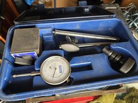 72-585-500-0 Fowler Articulating Mag Base Adjust In Almost Unlimited Ways With Case