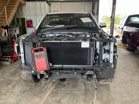 2716469 Gmc Used Floor Jack Fits 2016 Yukon Xl 1500 Grade A 2716469 Gmc Used Floor Jack Fits 2016 Yukon Xl 1500 Grade A