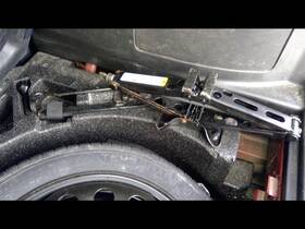 4951772 Gmc Used Floor Jack Fits 2015 Terrain Grade A 4951772 Gmc Used Floor Jack Fits 2015 Terrain Grade A