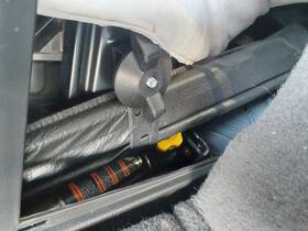 5655161 Gmc Used Floor Jack Fits 2017 Yukon Grade A