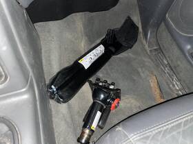 957069 Gmc Used Floor Jack Fits 2004 Sierra 2500 Pickup Grade A
