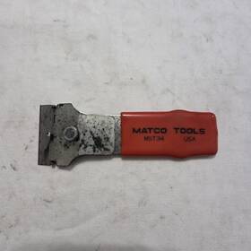 Mst34 Grip Matco Tools Mini Scraper With Red Rubber Coated Handle - Made In Usa Mst34 Grip Matco Tools Mini Scraper With Red Rubber Coated Handle - Made In Usa