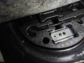 1634884 Honda Used Floor Jack Fits 2011 Odyssey Grade A