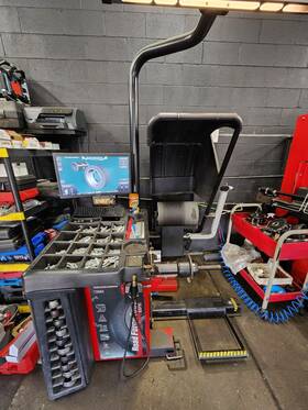 20-2166-1 Hunter Wheel Balancer