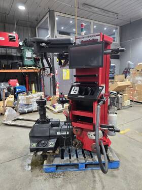 72-688-1 Hunter Revolution Tire Changer / Used Maybe 10 Times 72-688-1 Hunter Revolution Tire Changer / Used Maybe 10 Times