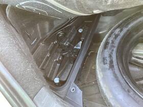 3876803 Hyundai Used Floor Jack Fits 2011 Genesis Grade A