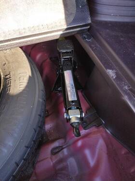 4151405 Hyundai Used Floor Jack Fits 2010 Tucson Grade A