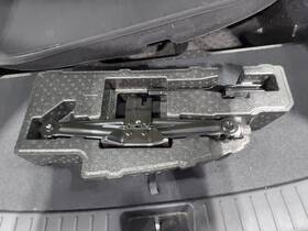 6855935 Hyundai Used Floor Jack Fits 2023 Santa Fe Grade A