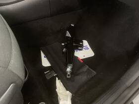 7853291 Hyundai Used Floor Jack Fits 2024 Tucson Grade A