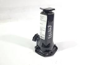 Isuzu 3347557 Used Floor Jack Fits 2004 Axiom Grade A