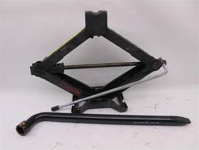 6157739 Jaguar Used Floor Jack Fits 2004 S Type Grade A