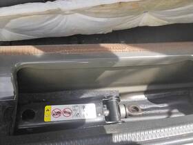 4454647 Jeep Used Floor Jack Fits 2017 Wrangler Grade A