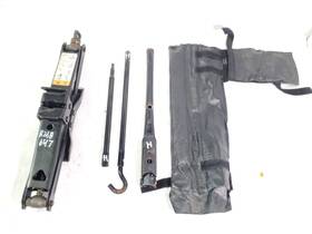 Lincoln 7034280 Used Floor Jack Fits 2003 Aviator Grade A