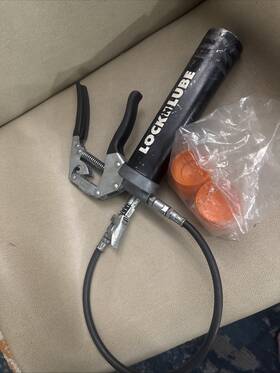 Lnl254 Locknlube Easy-prime Pistol-grip Grease Gun Lnl254 Locknlube Easy-prime Pistol-grip Grease Gun